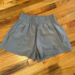 Vuori Villa Short- Size Small